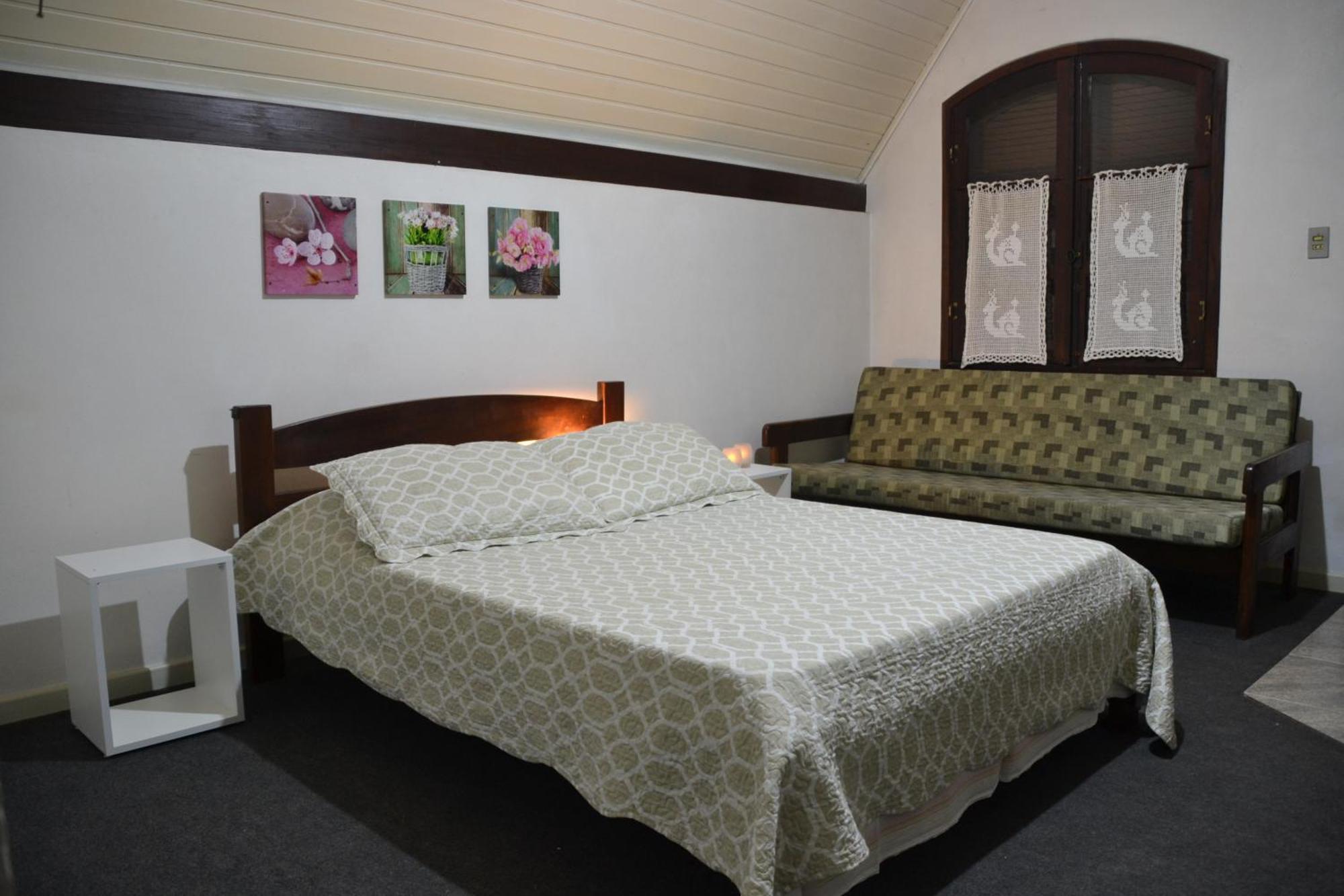 Hotel Pousada Dos Pinheiros Canela Buitenkant foto