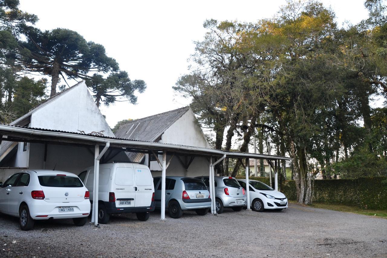 Hotel Pousada Dos Pinheiros Canela Buitenkant foto